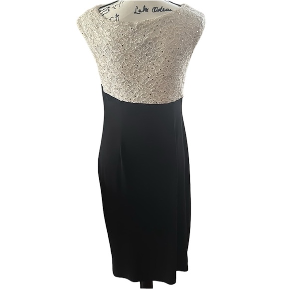 Connected Apparel Evening Dress - Picture 7 of 8